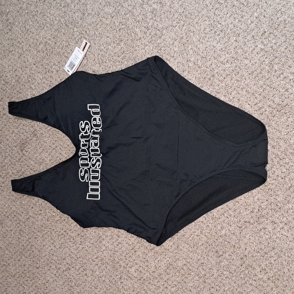 NWT SPORTS ILLUSTRATED plus size v-neck sexy one piece removable padding $98.00